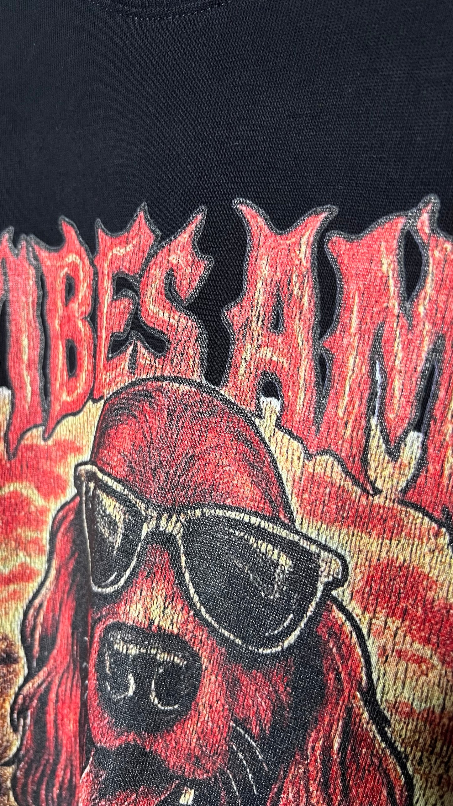 GRAPHIC T-SHRIT