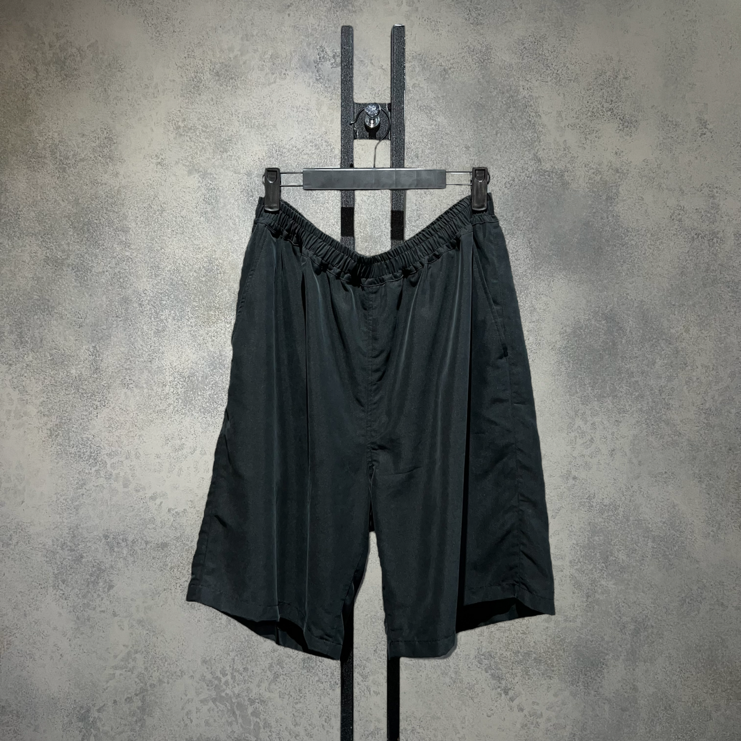EASY SHORT PANTS