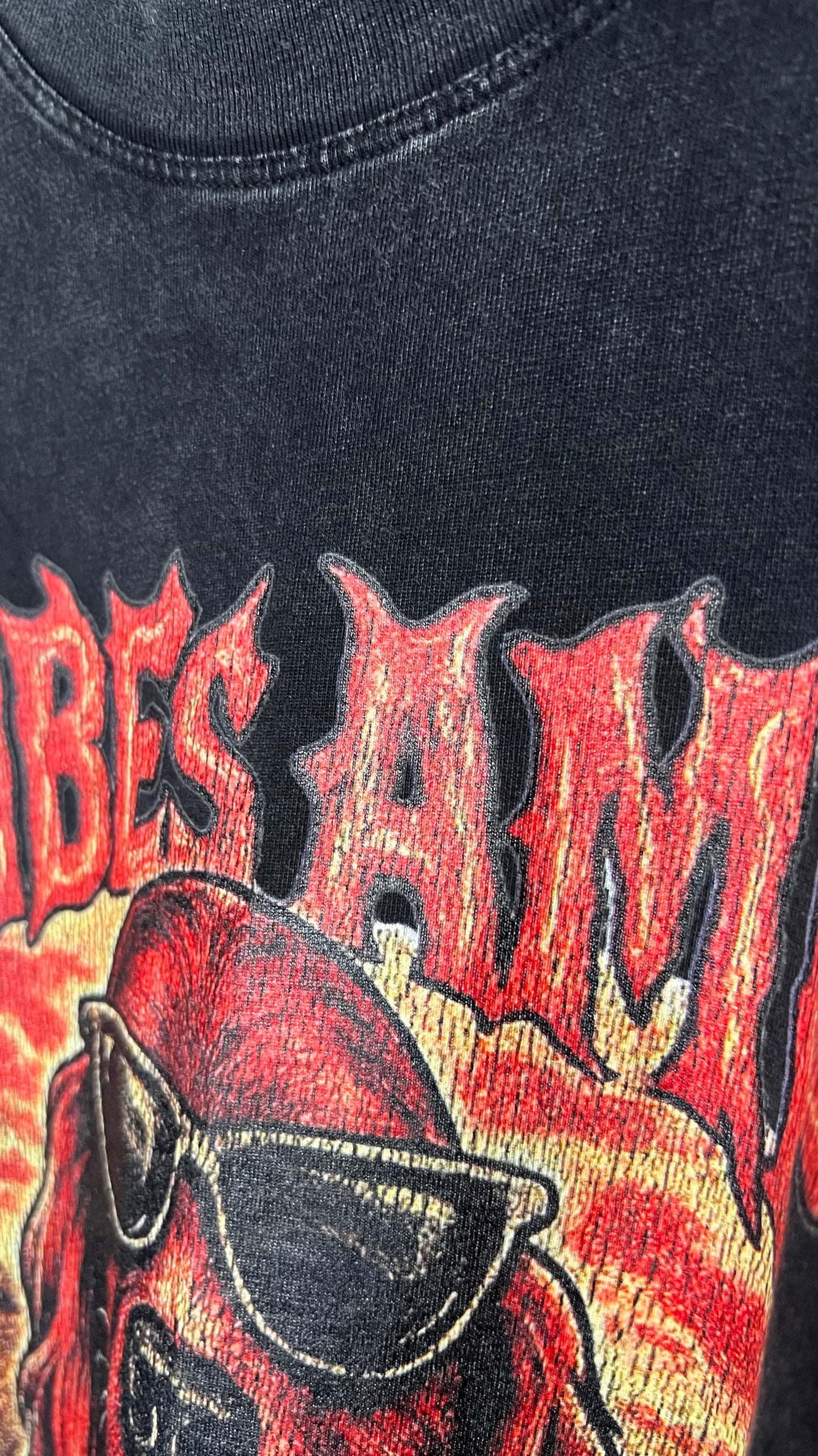 VINTAGE GRAPHIC T-SHIRT